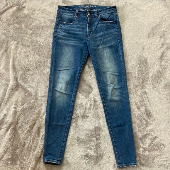 American Eagle Super Stretch Hi-Rise Jegging Skinny Jean Stonewashed Medium 6 R - Picture 1 of 14